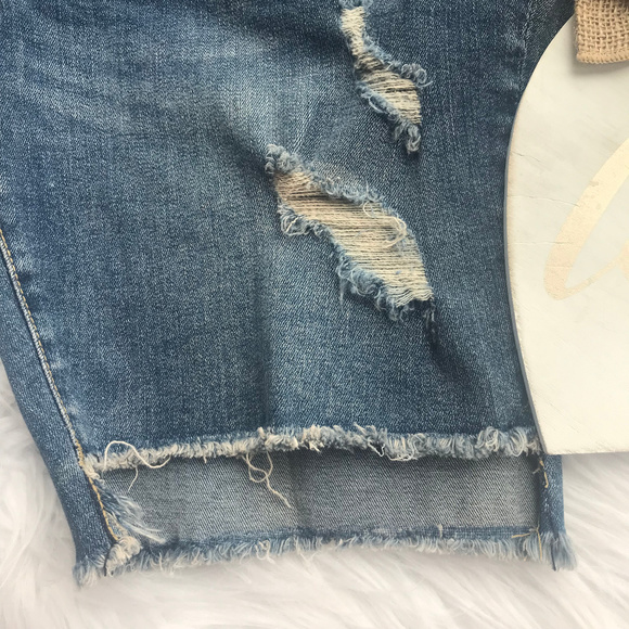 Isabel Bermuda Distressed Maternity Shorts NWT - Picture 3 of 8